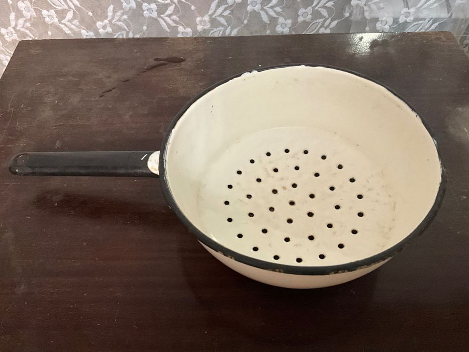 Советский друшлаг эмалированный