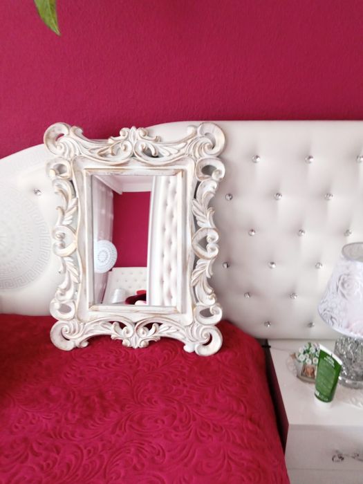 VÎND  oglindă decorativă alb auriu