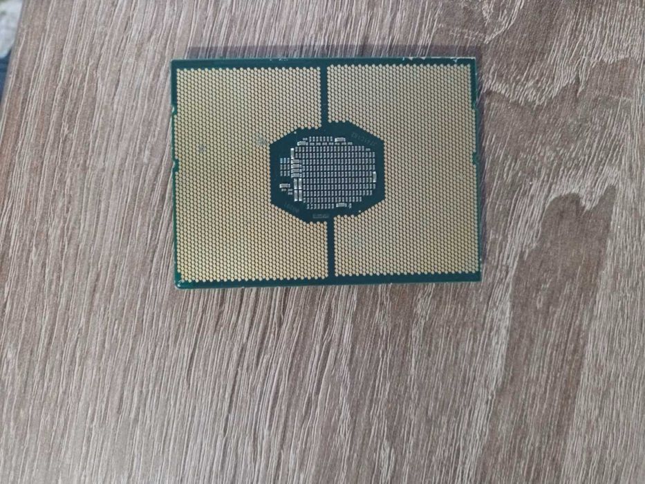 Intel Xeon Gold 6154 18-Core