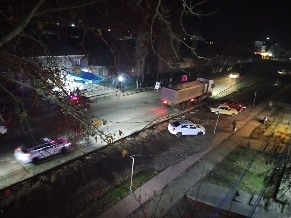 Uy sotiladi Nurofshon