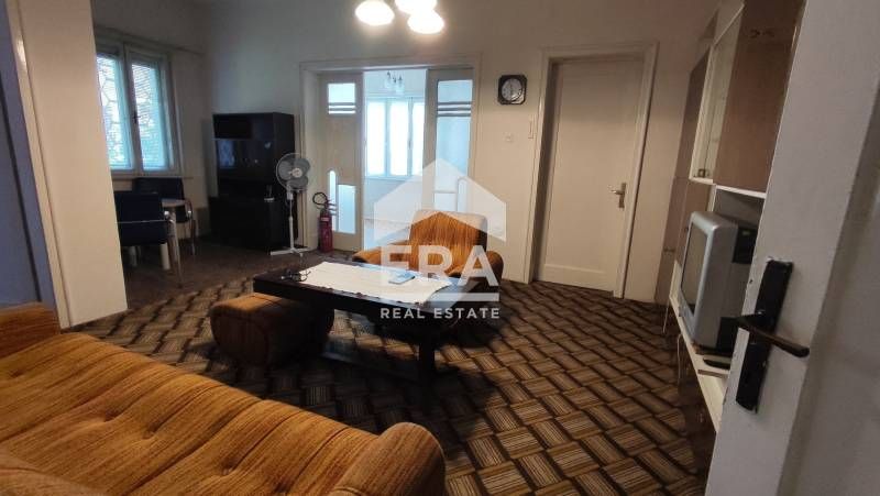 Дава се под наем Офис в Варна, ВИНС - 90 кв.м за 510 € - Снимка #2