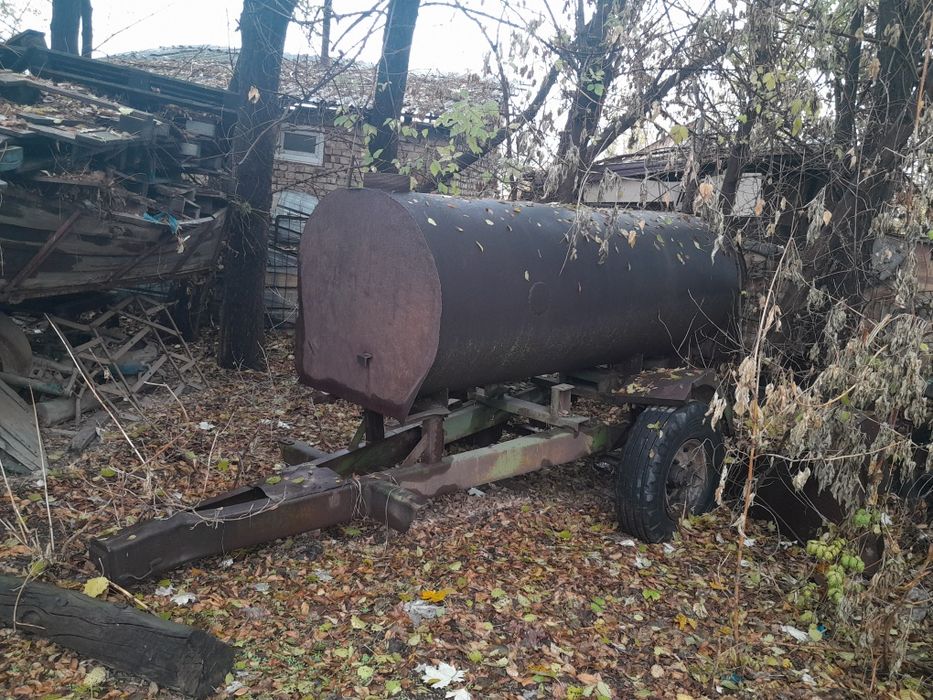 Бочка на колёсах