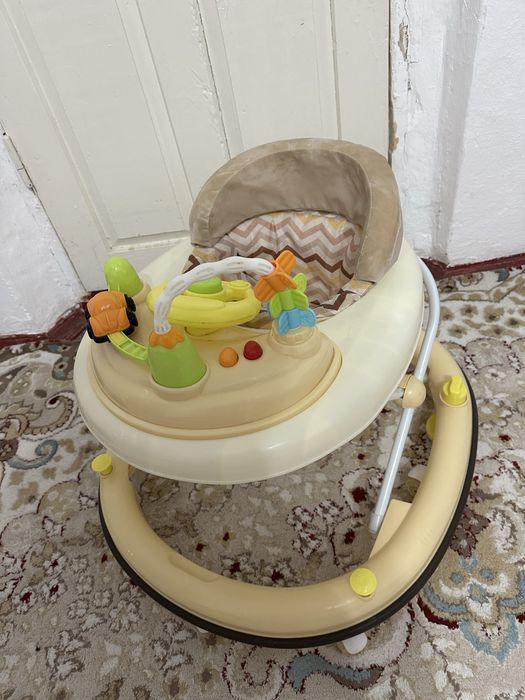 Ходунок детский в хорошом состоянии