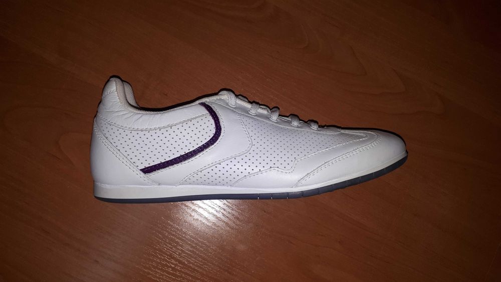 Кроссовки кожаные Белкельме