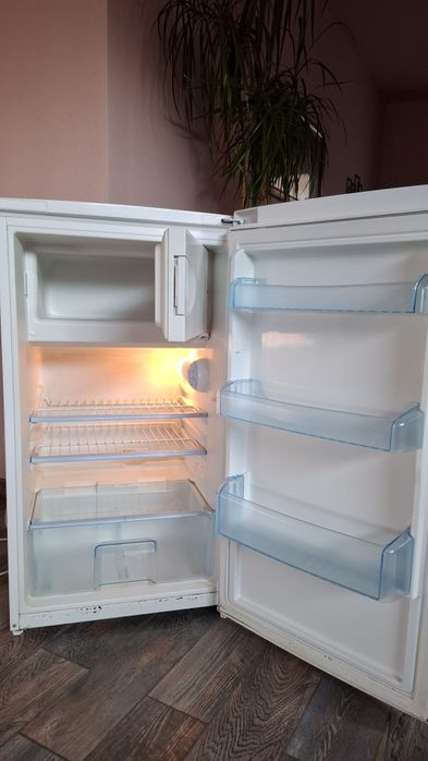 Vand frigider Arctic 138 litri