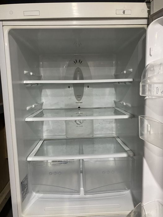 Продается холодильник