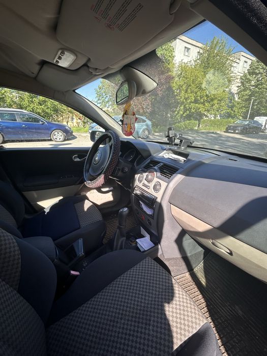 Renault Megane 2 – 1.6 16V – 2004
