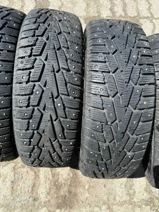 Зимние шины 185/65 R15