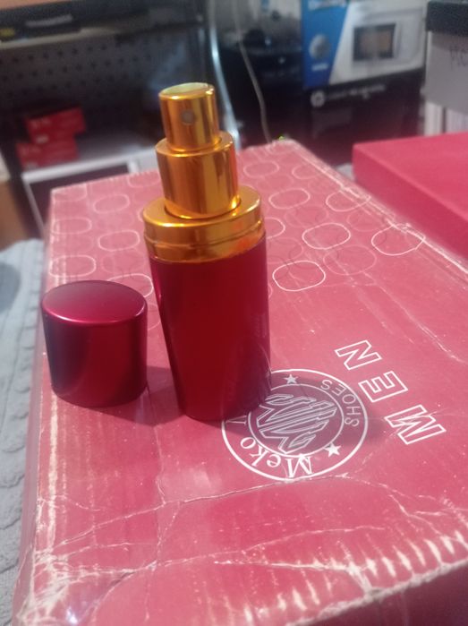 Флакон из под духов пустой