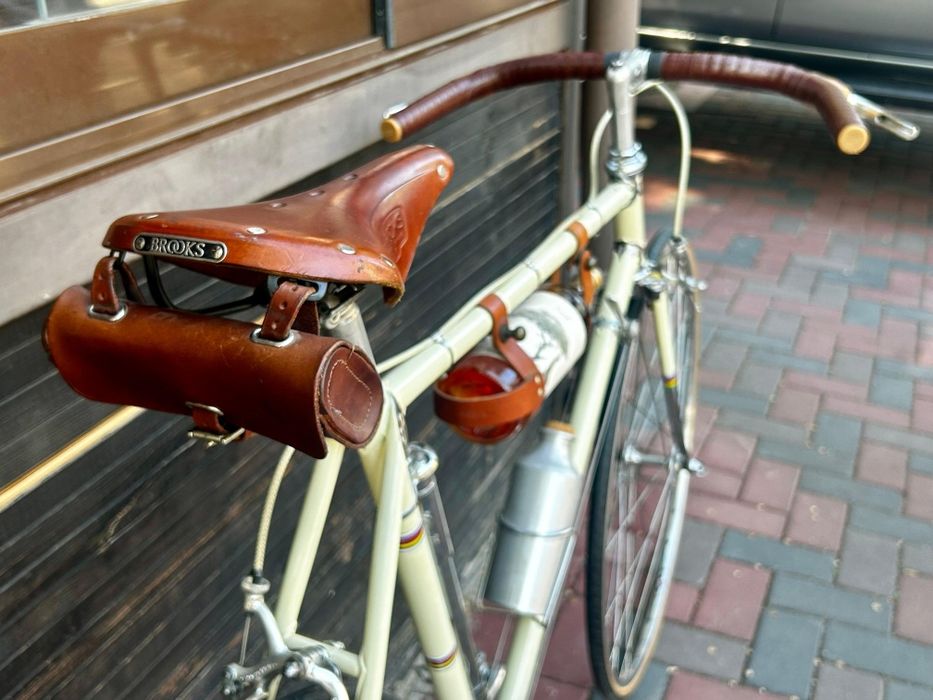 Cursiera vintage de oras/ Cafe Cruiser/ Cafe racer/ Campagnolo/ Brooks