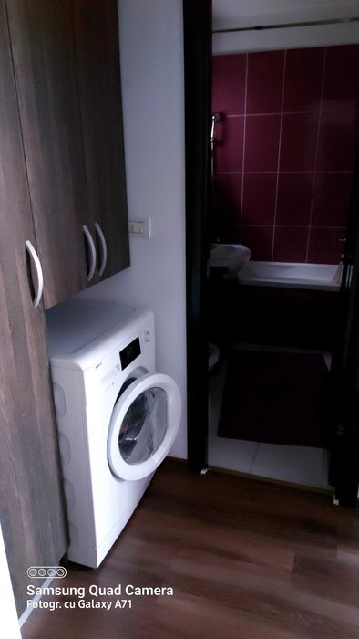 Apartament cu 3 camere, mobilat și utilat