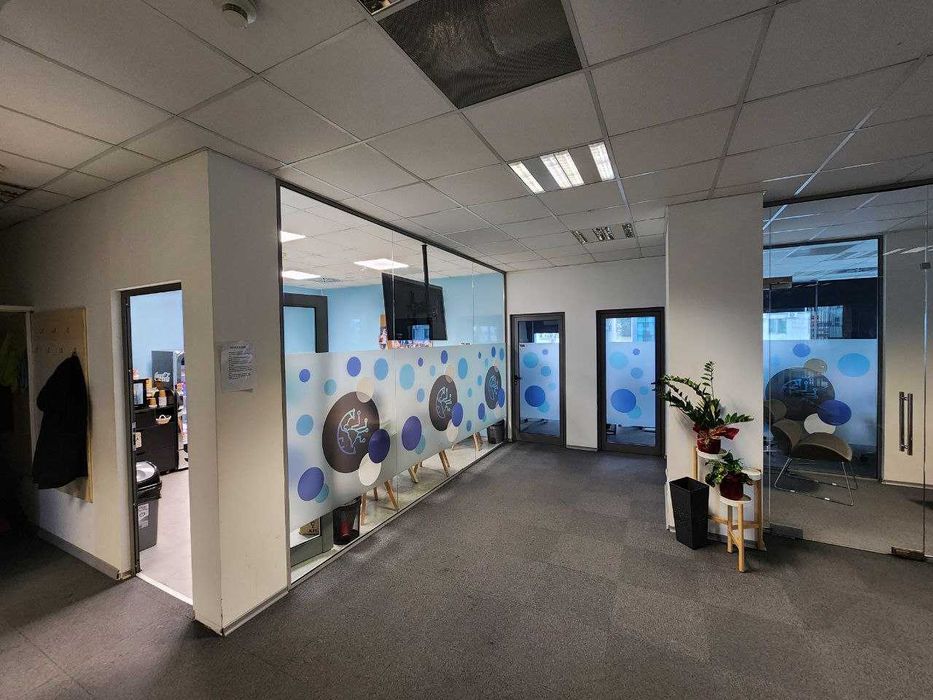 Дава се под наем Офис в София, Малинова долина - 565 кв.м за 5650 € - Снимка #5