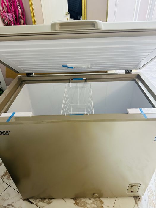 Продам морозильник  новый