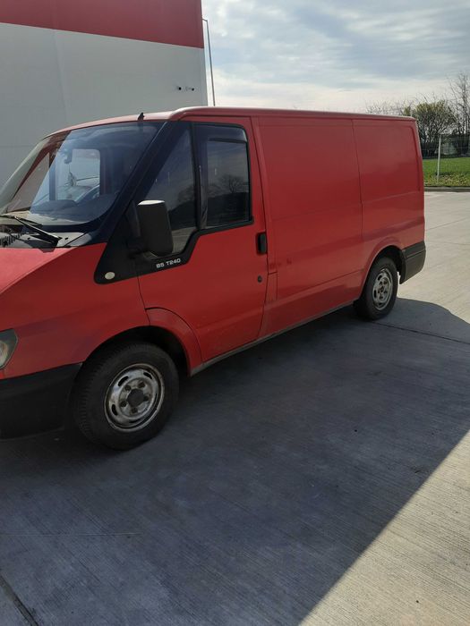 Vând Ford Transit