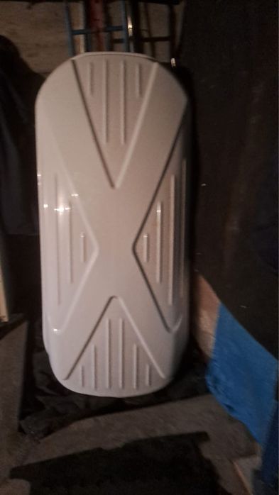 Продаю авто бокс