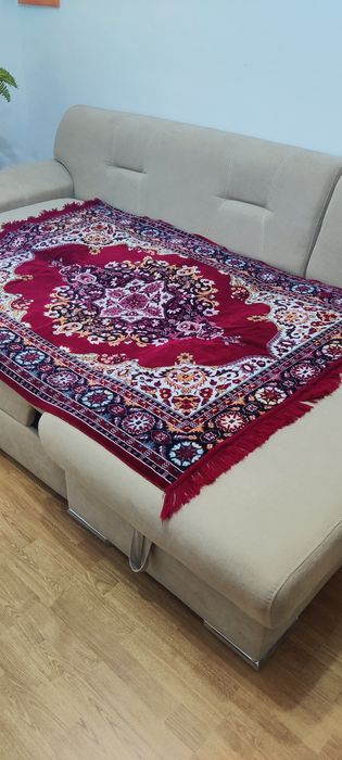 Carpete plușate pt pat vintage