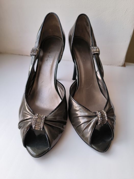 Туфли на шпильке