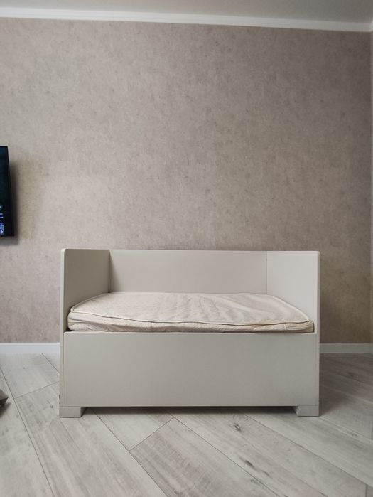 Продам детскую кровать