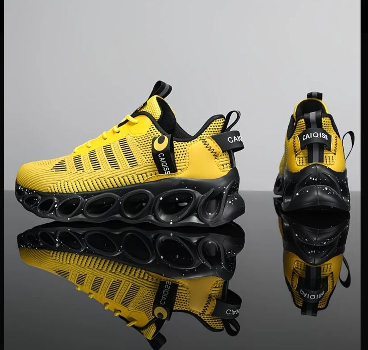 Кроссовки новые 45