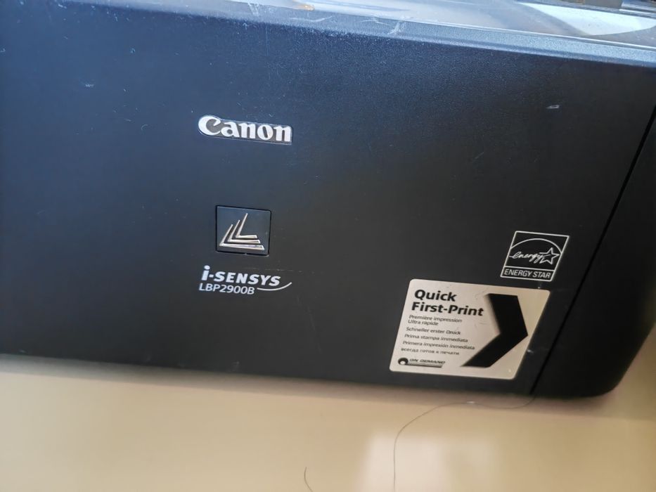 Принтер  canon LBP 2900B в отличном качестве