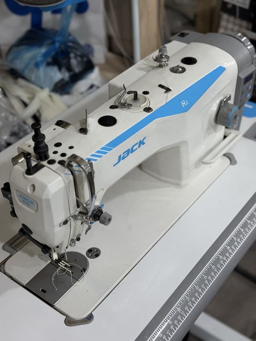 Продается швейная машина jack h2