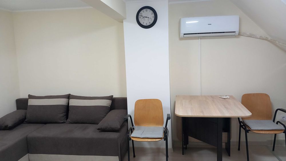 Дава се под наем Едностаен апартамент в Варна, Победа - 36 кв.м за 388.62 € - Снимка #2