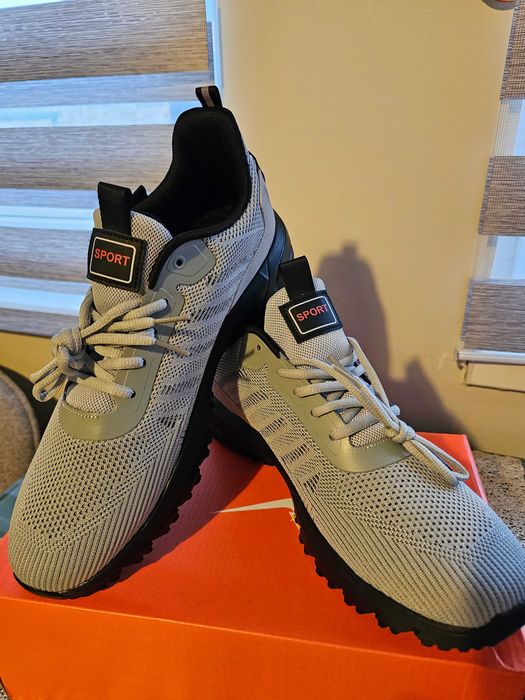 Маратонки  летни 46р