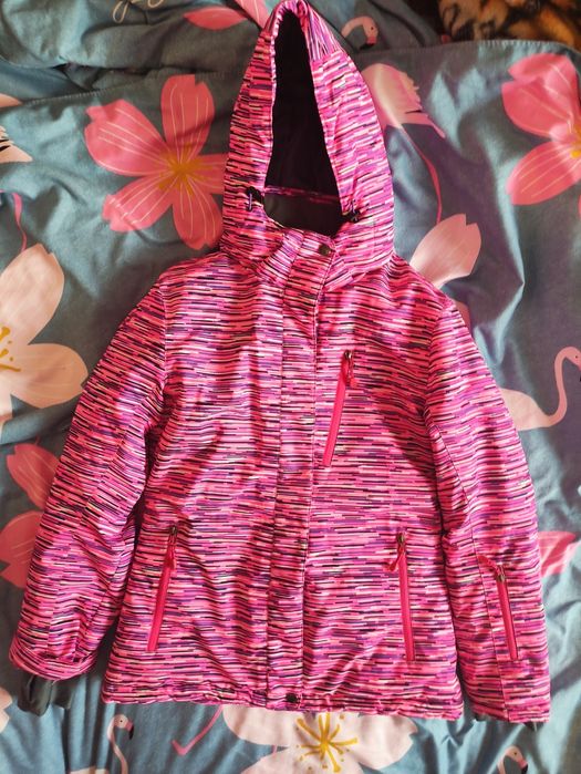 Зимняя куртка, лыжник