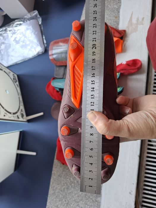 Ghete sport iarbă 24 cm  plus alte