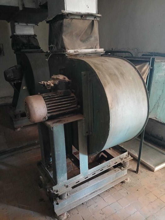 Вытяжки, улитки, двигателя