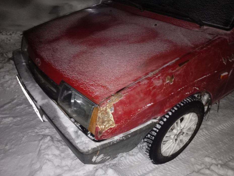 Ваз 2109  на полном ходу