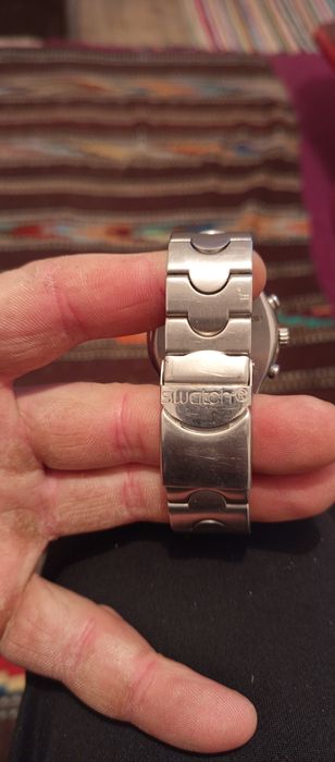 Vând ceas Swatch irony
