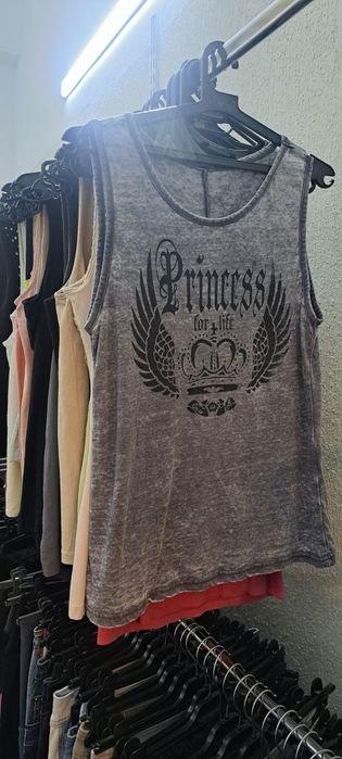 Дрехи втора употреба