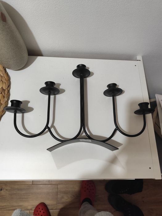 Sfeșnic decorativ negru cu 5 brațe – elegant și mod