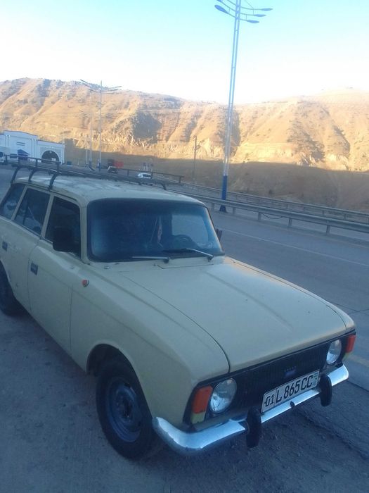 иж комби сотилади 1990 йил 1000 булиши