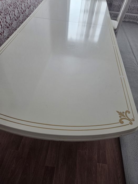 Срочно сатылады, 10отырғышымен