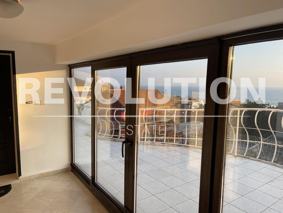 Дава се под наем Тристаен апартамент в Варна, м-т Траката - 80 кв.м за 500 € - Снимка #6