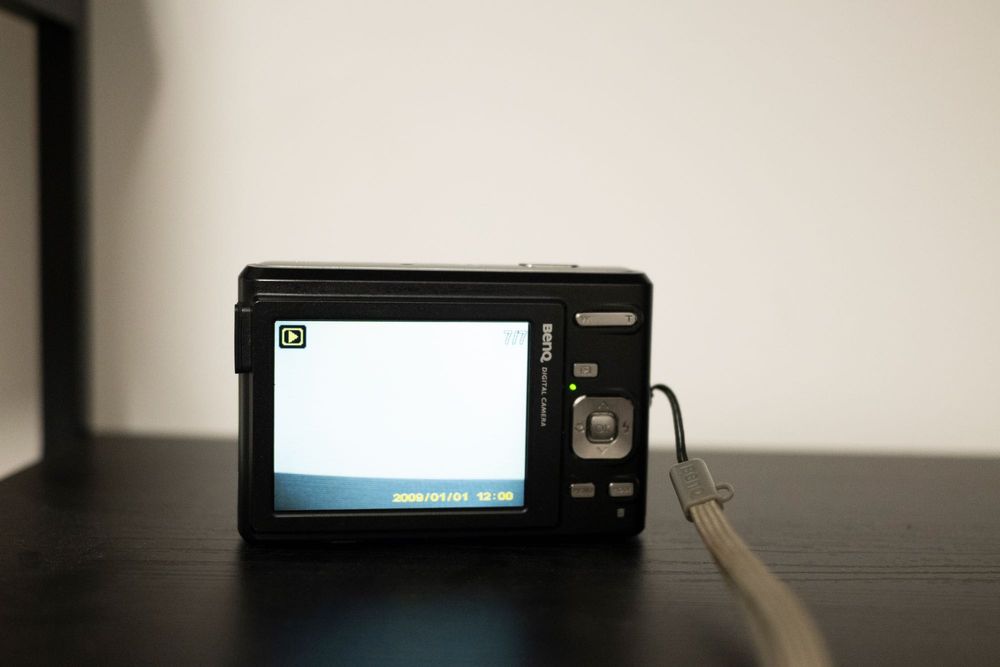 BENQ Digital Camera - DC CI220