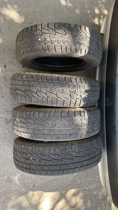 Продаю зимные шины 175/70/13