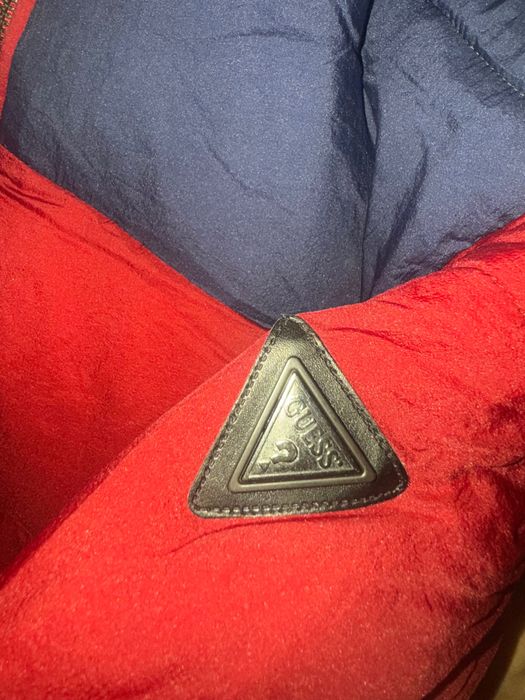 Geaca GUESS 16 ani logo pe gluga