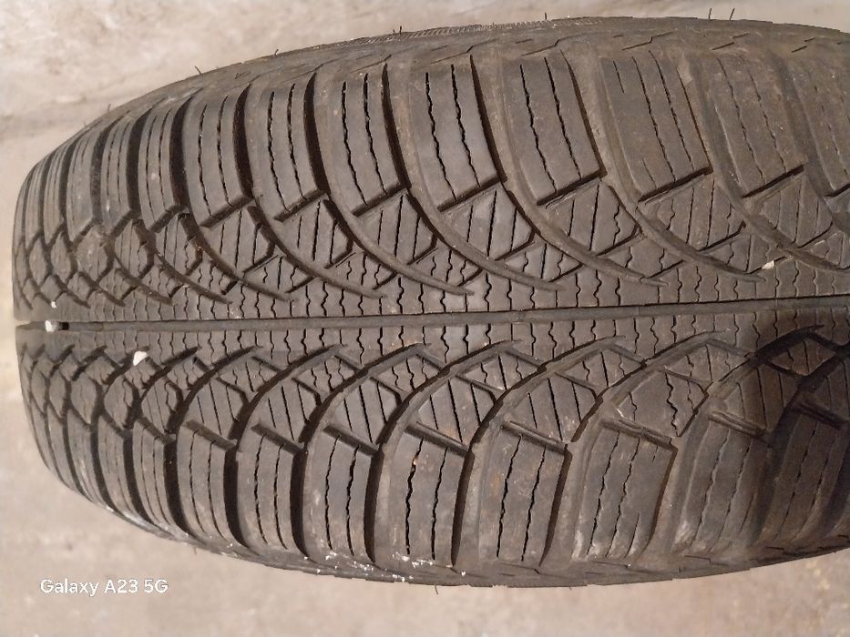 Roti 15 4x100 cu anvelope iarna