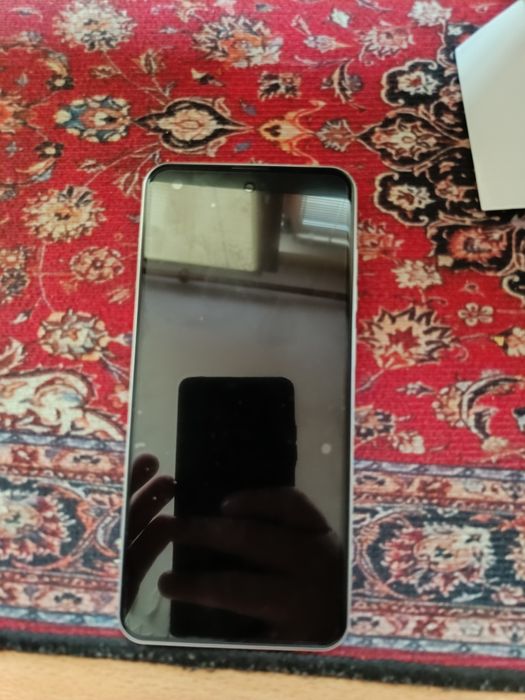 Телефон p70 бял.