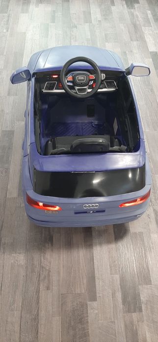 Audi Q5 electric pentru copii cu telecomanda