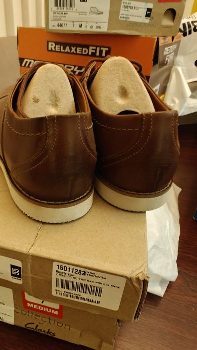 Кожаные туфли Clarks со скидкой