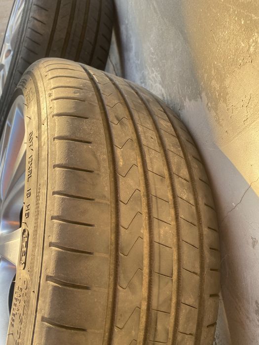 Vand jante skoda octavia 2 vrs, 2 cauciucuri bune față 225/40/r18