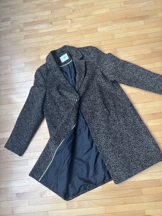 Леопардовое пальто продам