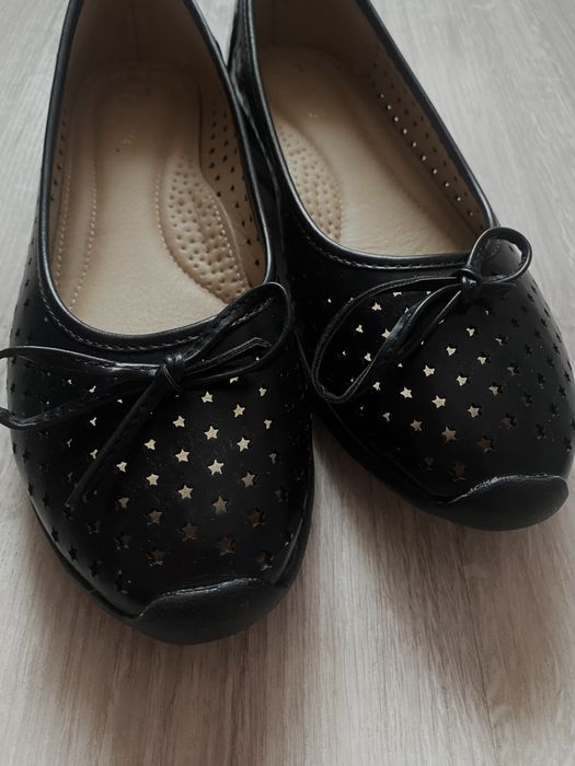 Женские балетки черные