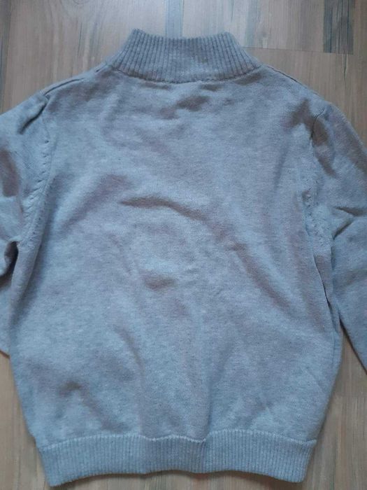 Детски ризки и жилетка за момче