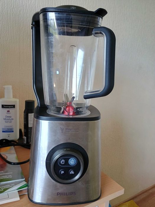 Високоскоростен вакуумен блендер Philips HR3752/00. СОФИЯ