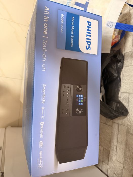 Boxa bluetooth cu radio spotyfi Philips